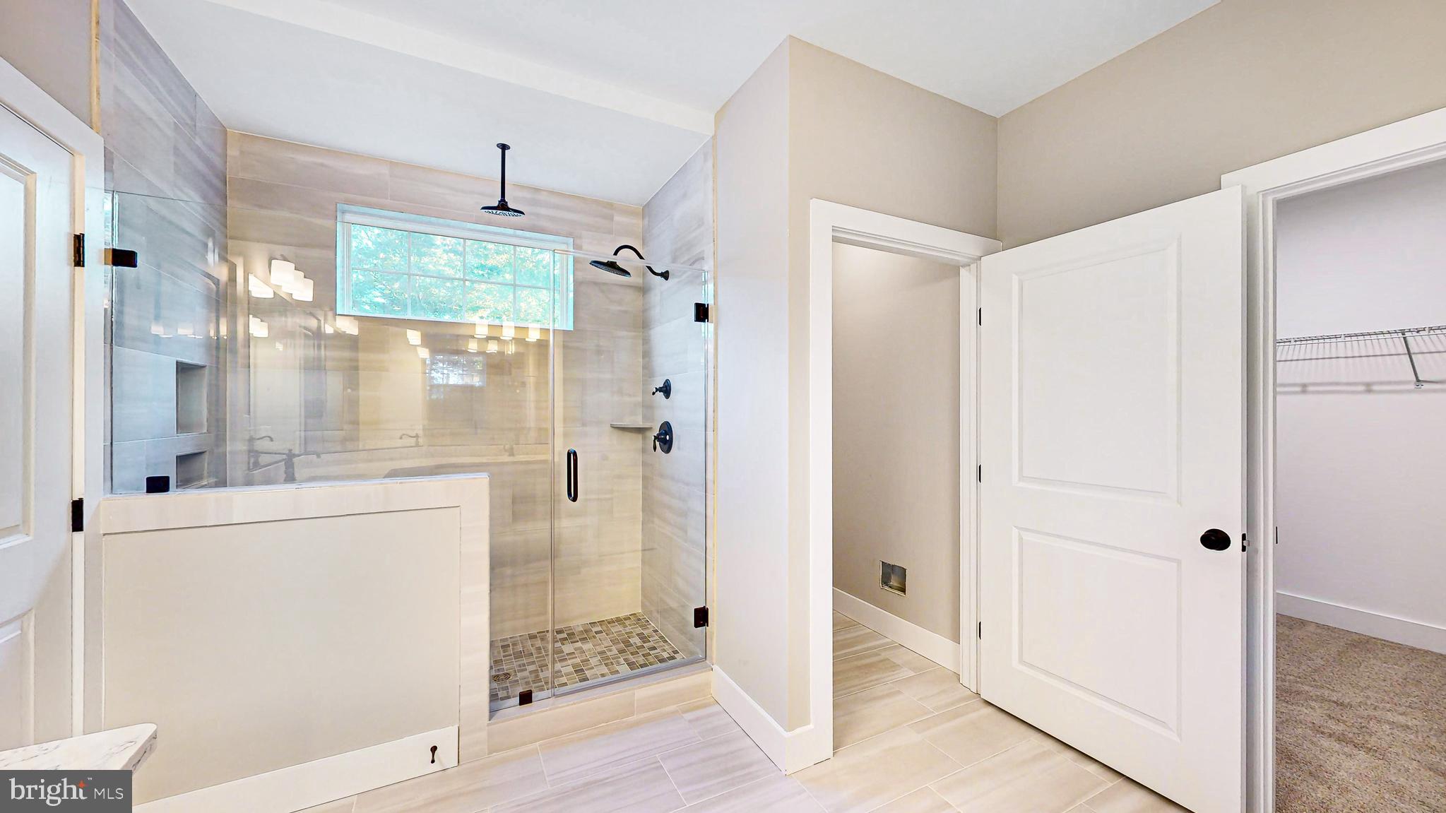 INGRAMS POINT - Residential