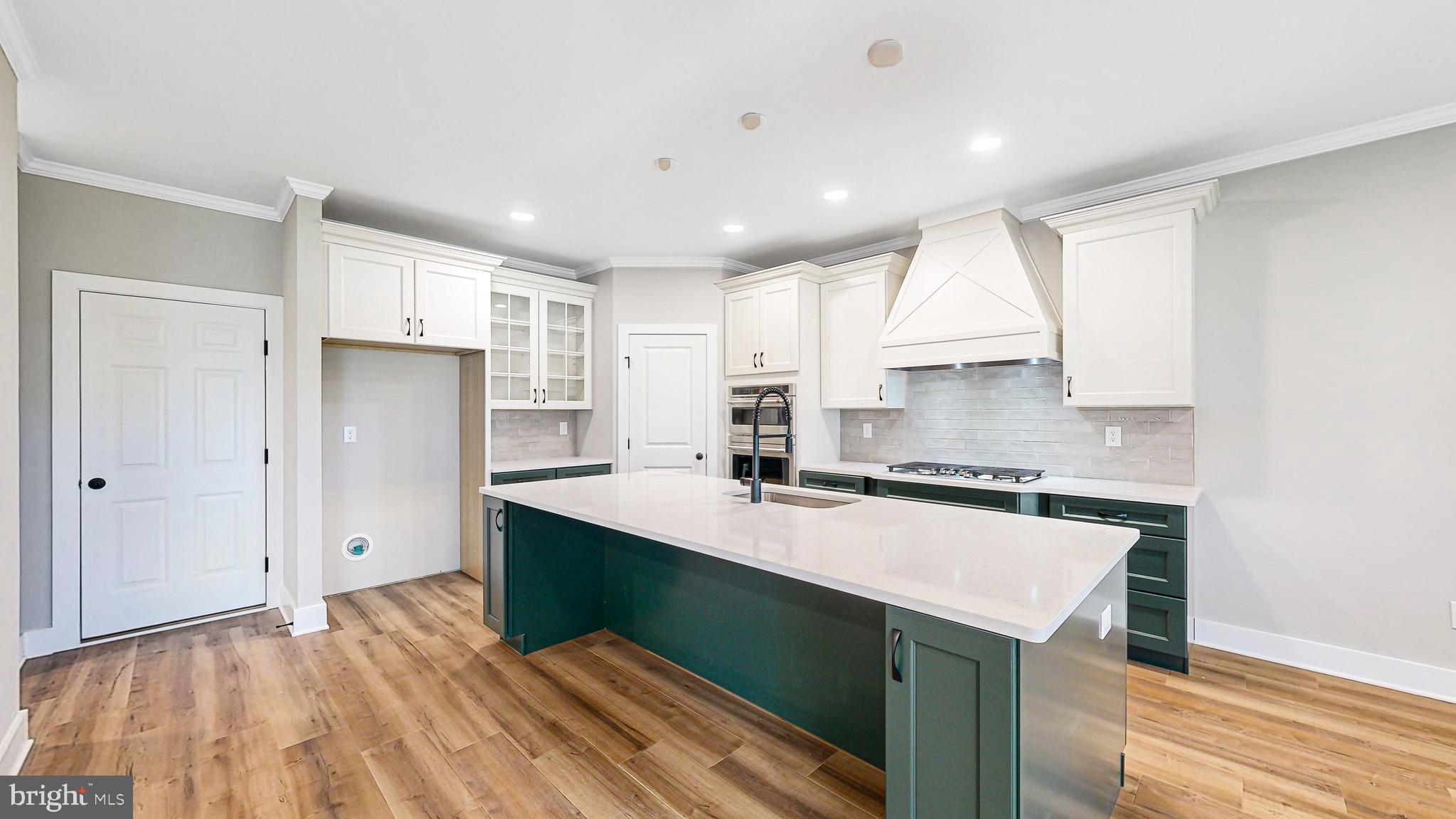 INGRAMS POINT - Residential