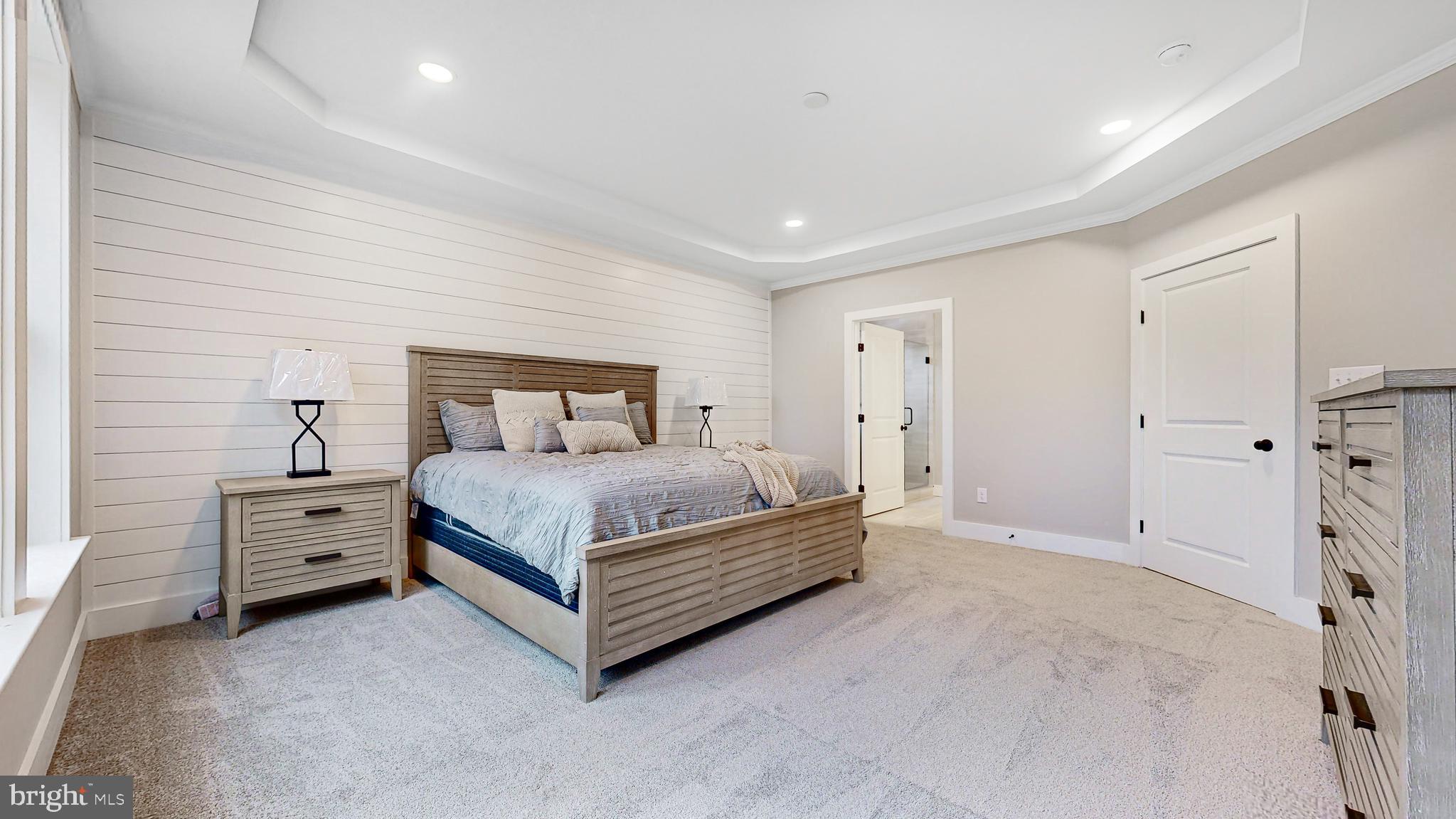 INGRAMS POINT - Residential