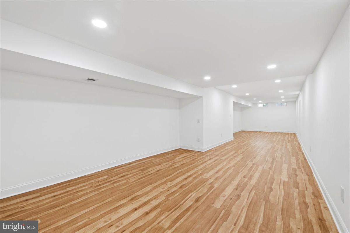 HASTINGS HUNT - Residential
