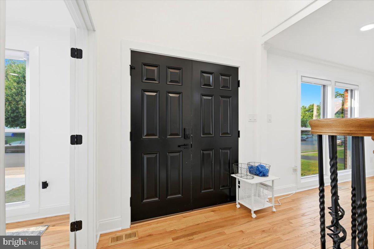 HASTINGS HUNT - Residential