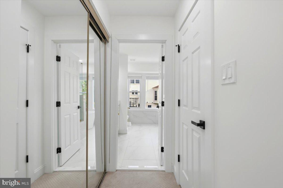 HASTINGS HUNT - Residential