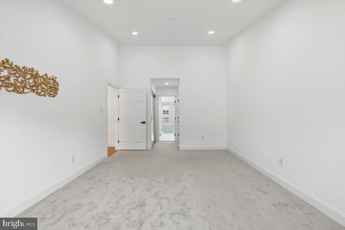 HASTINGS HUNT - Residential