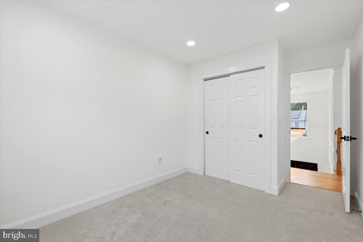 HASTINGS HUNT - Residential