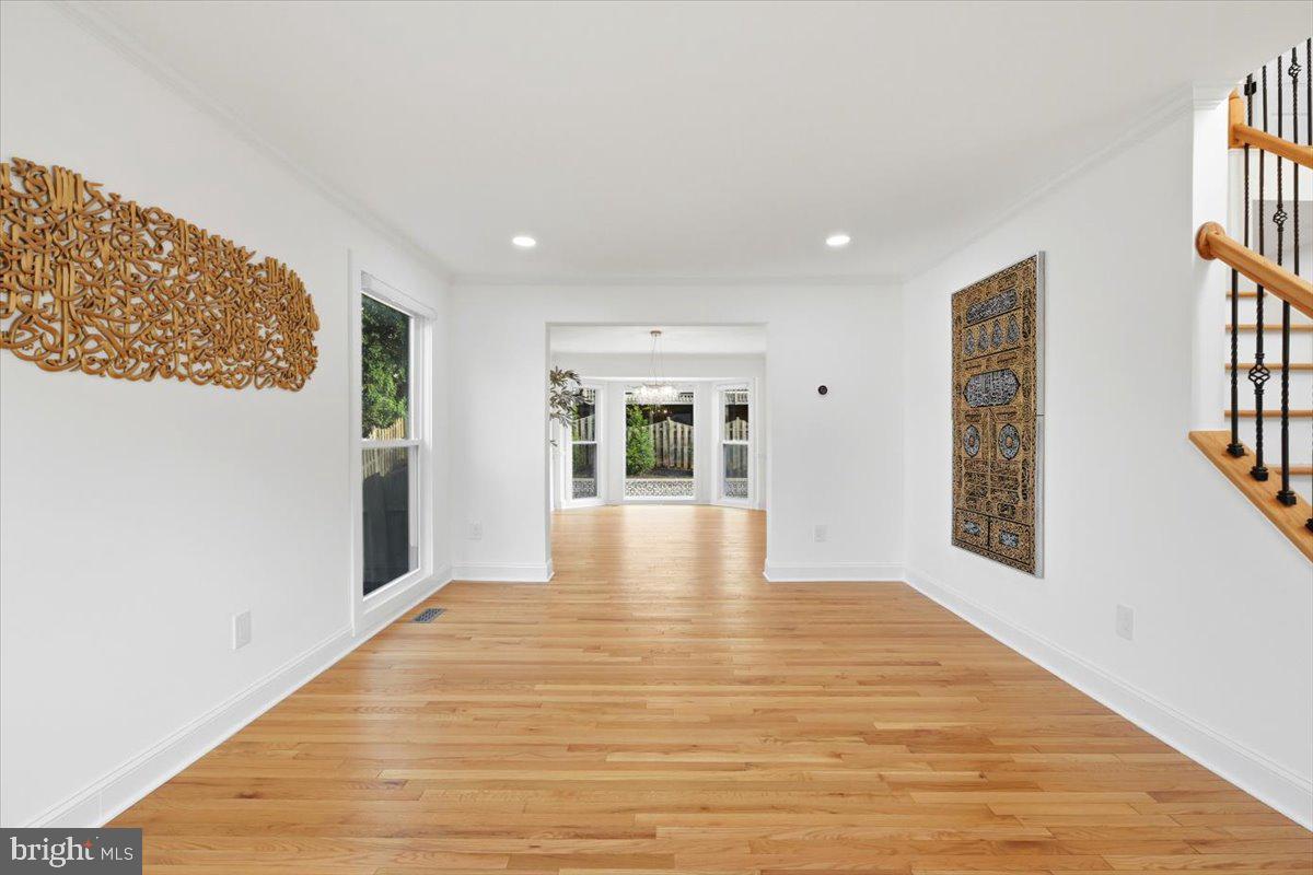 HASTINGS HUNT - Residential