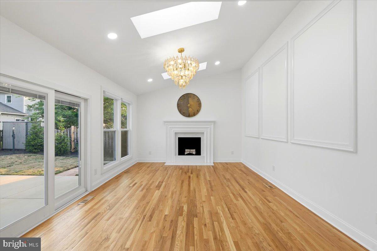 HASTINGS HUNT - Residential