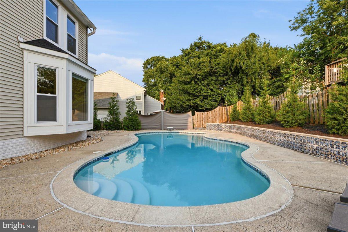 HASTINGS HUNT - Residential