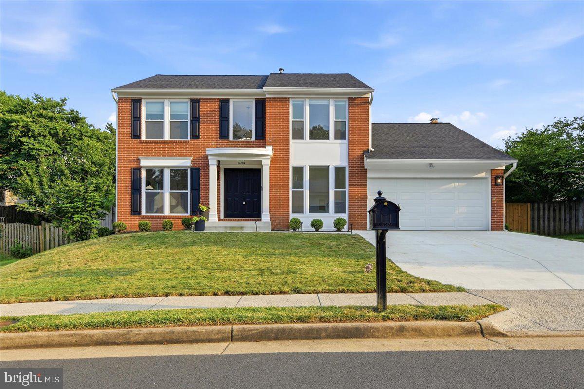 HASTINGS HUNT - Residential