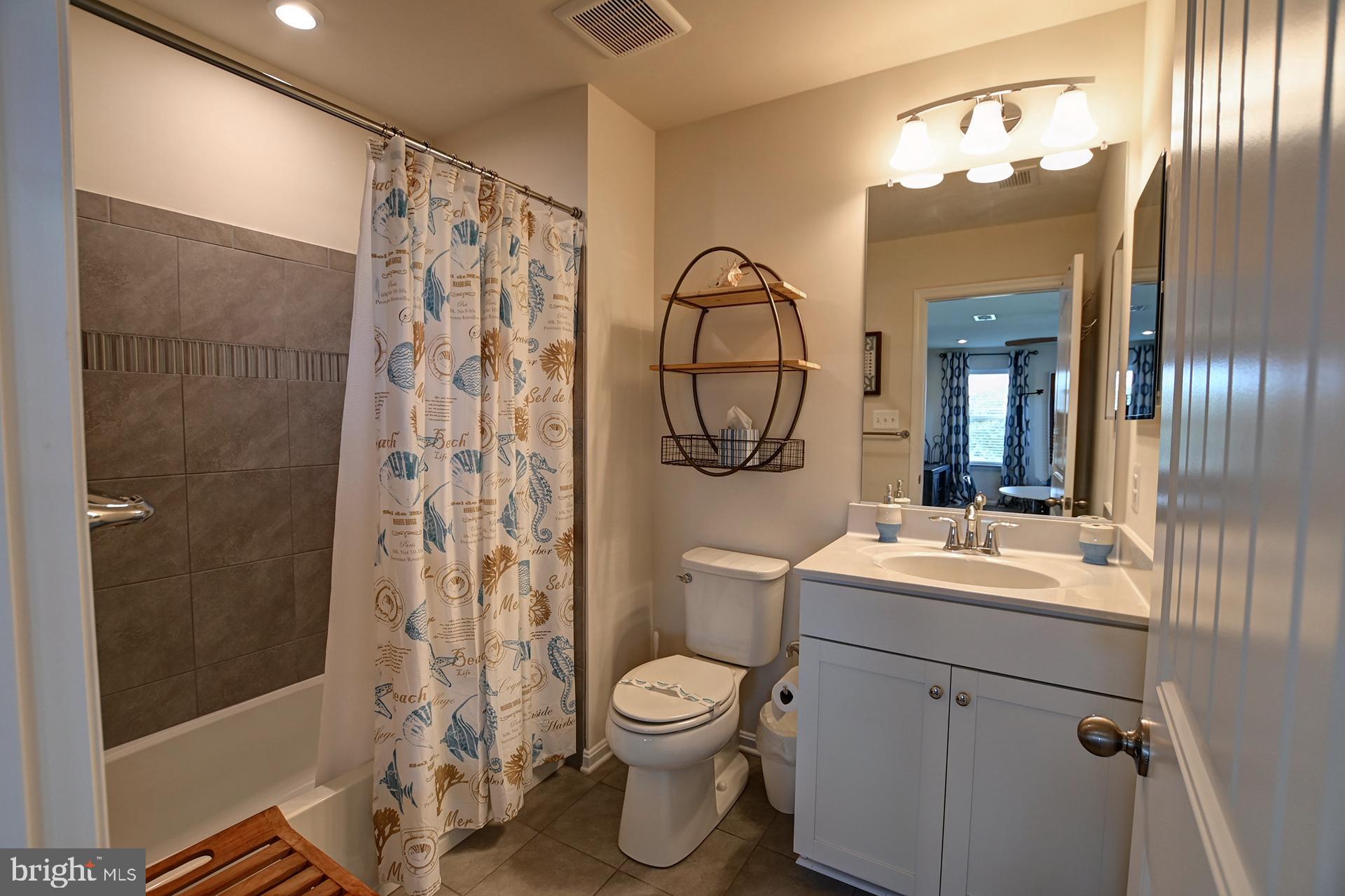 OCEAN VIEW BEACH CLUB - Residential