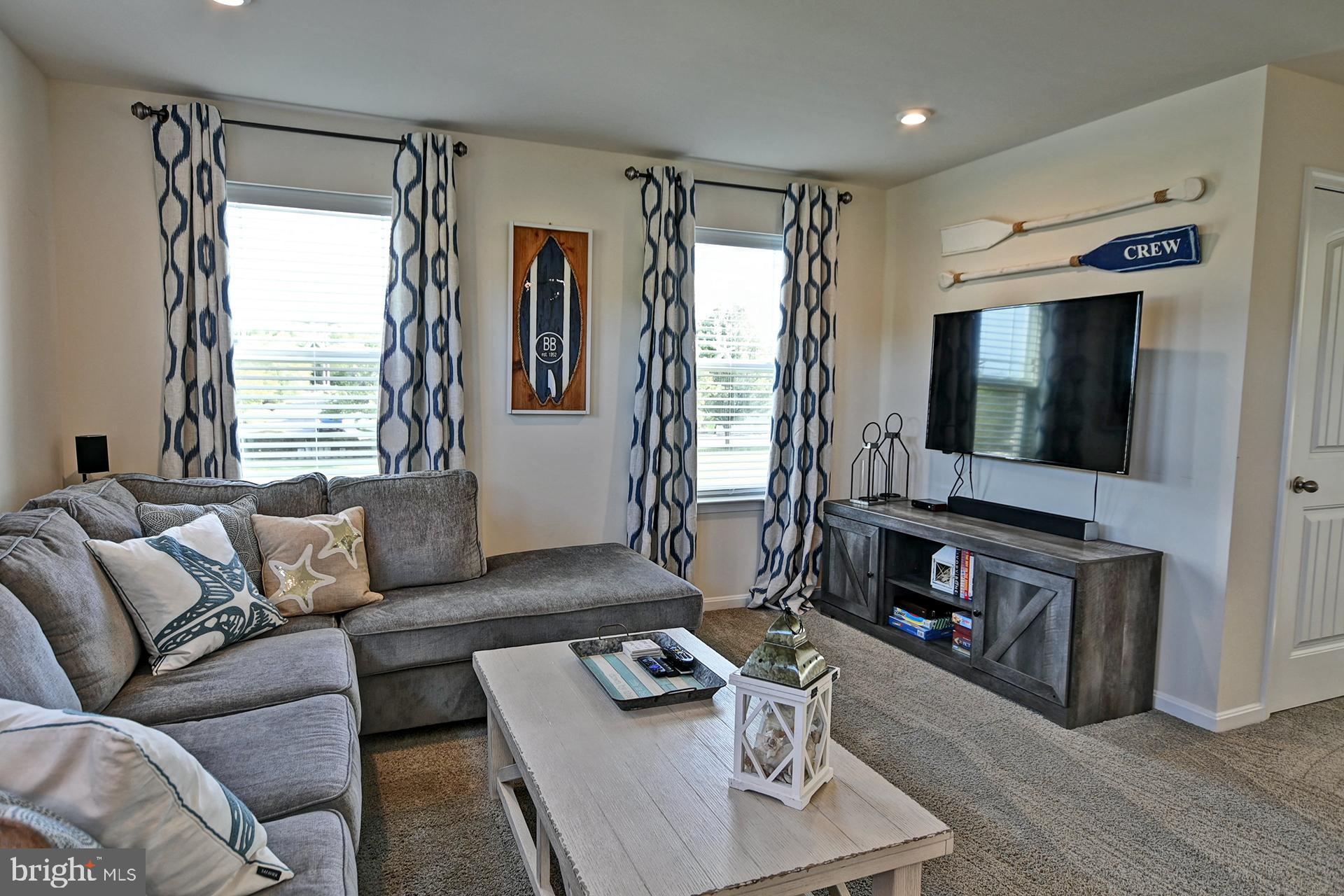 OCEAN VIEW BEACH CLUB - Residential