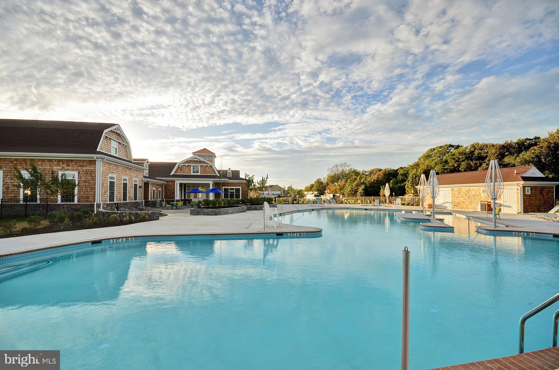 OCEAN VIEW BEACH CLUB - Residential