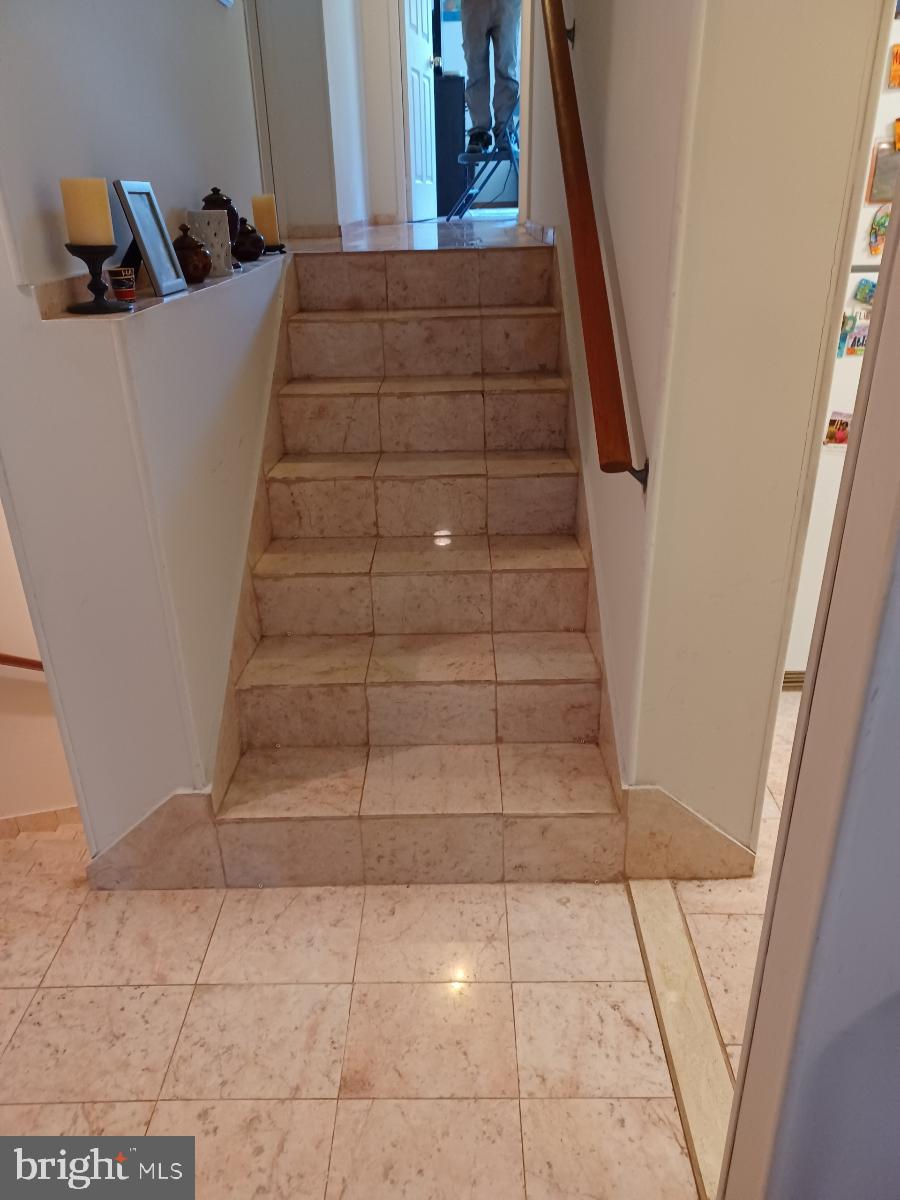 STONY CREEK - Residential