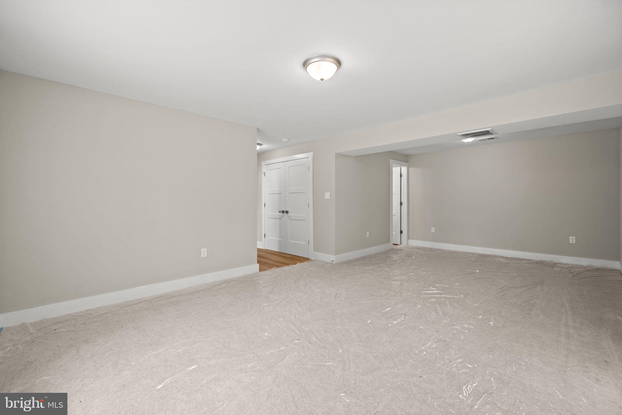 SHANNONDALE - Residential