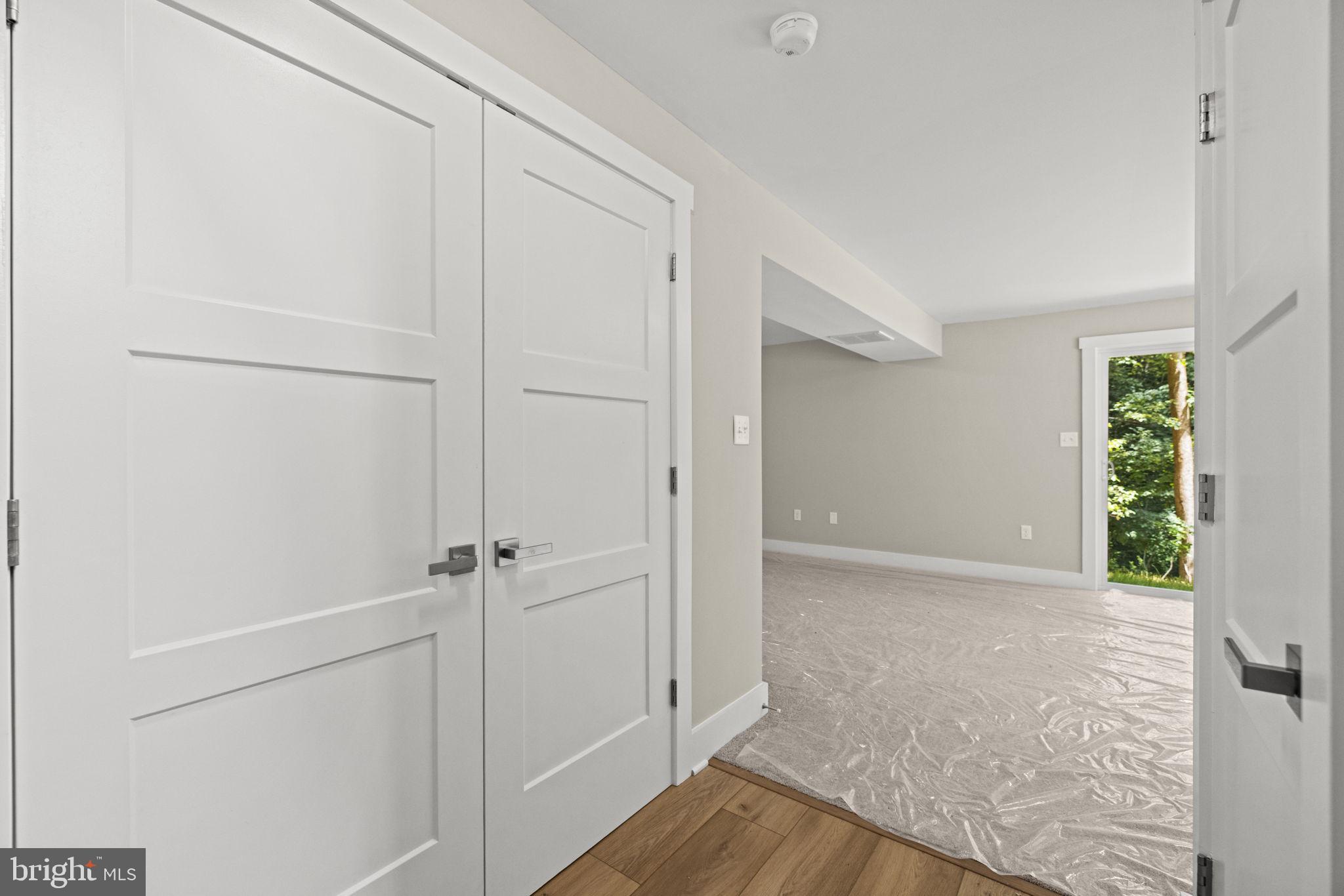 SHANNONDALE - Residential