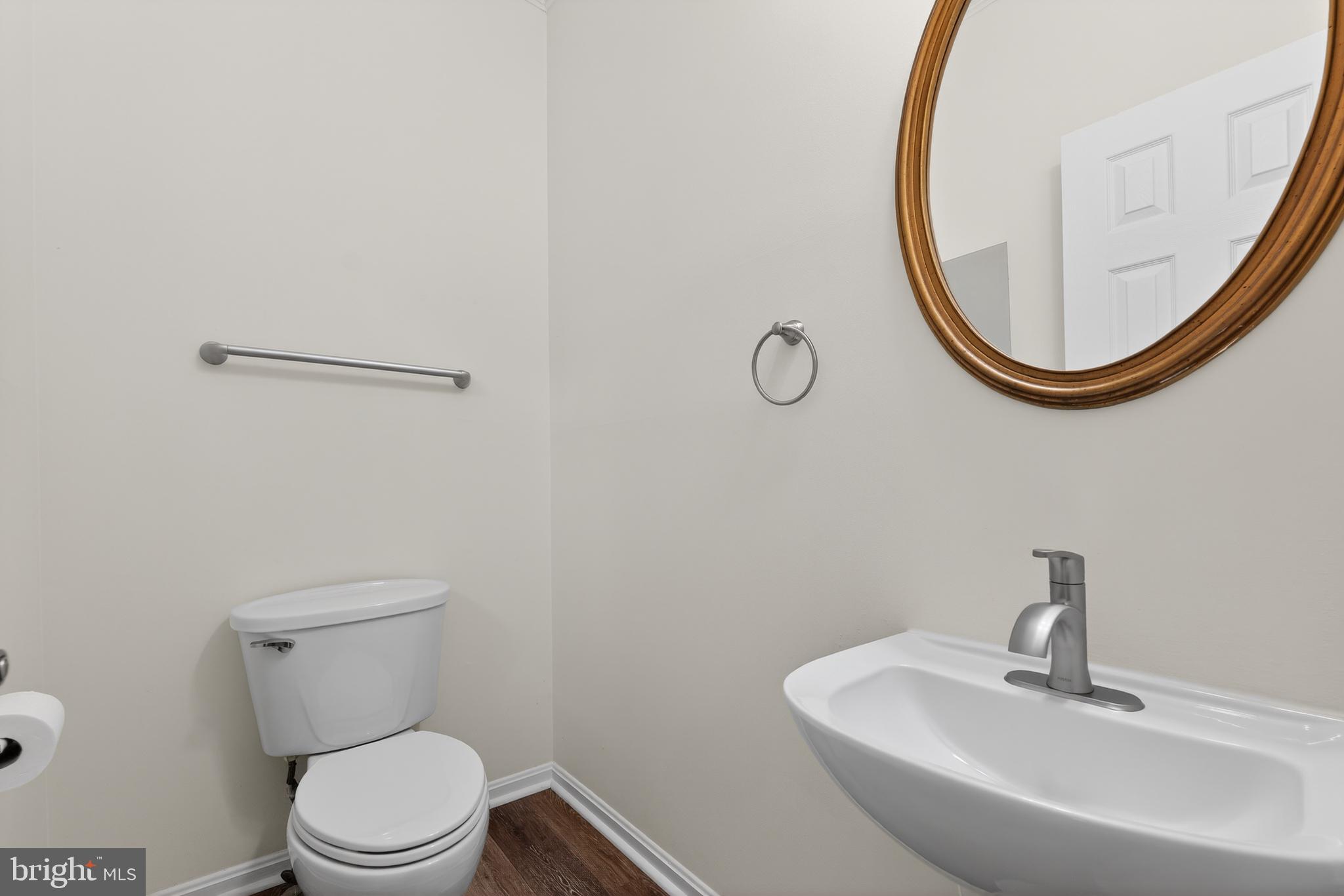 RIDGEFIELD - Residential