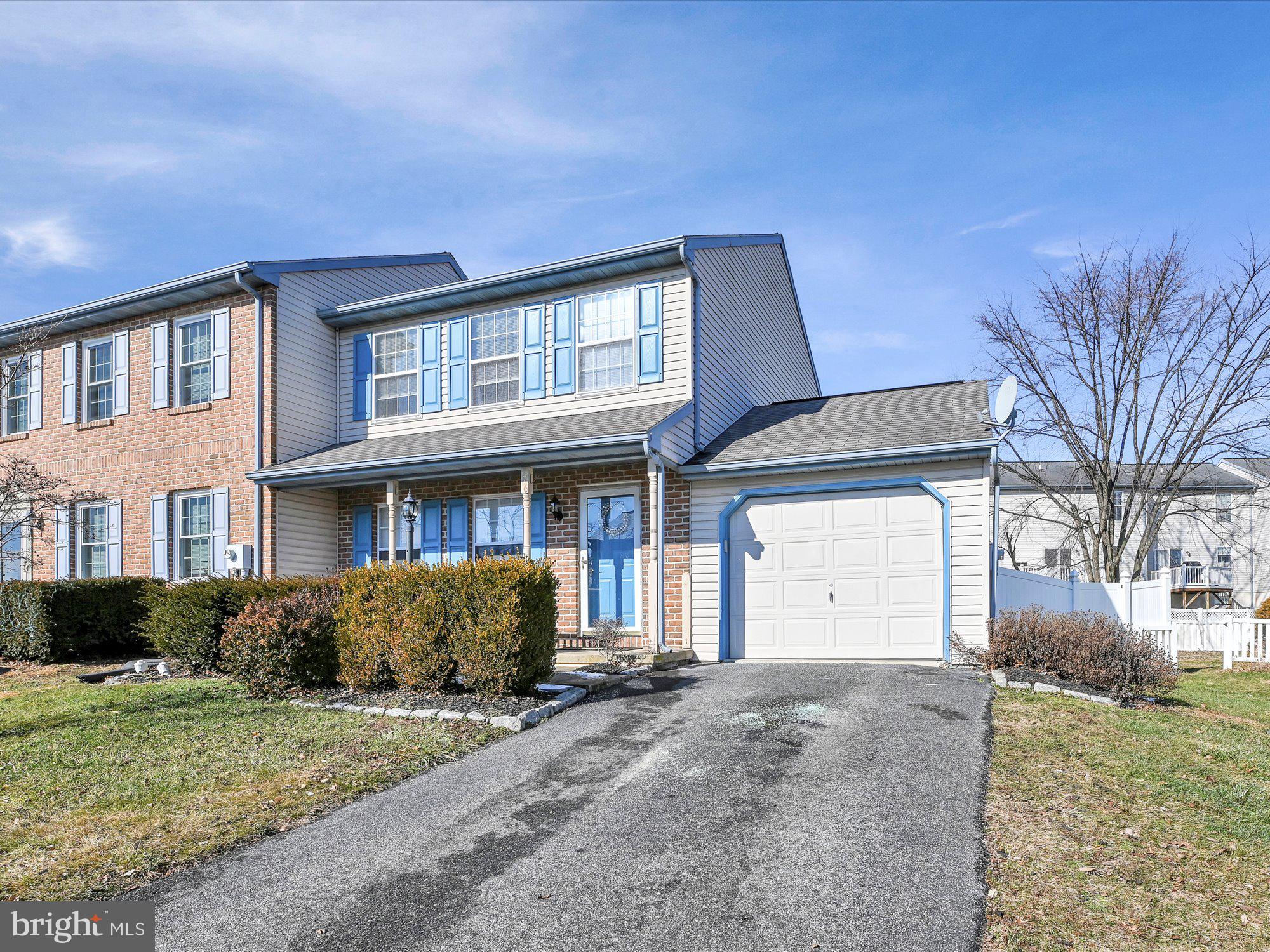 Well maintained end-of-row Townhome in Ephrata's Heatherwood Deveolopement, features three bedrooms, 1 1/2 baths and a 1-car garage. The first floor has wood laminate flooring, the kitchen has Corian countertops and tile backsplash.  The patio door opens to a deck and fenced in back yard.