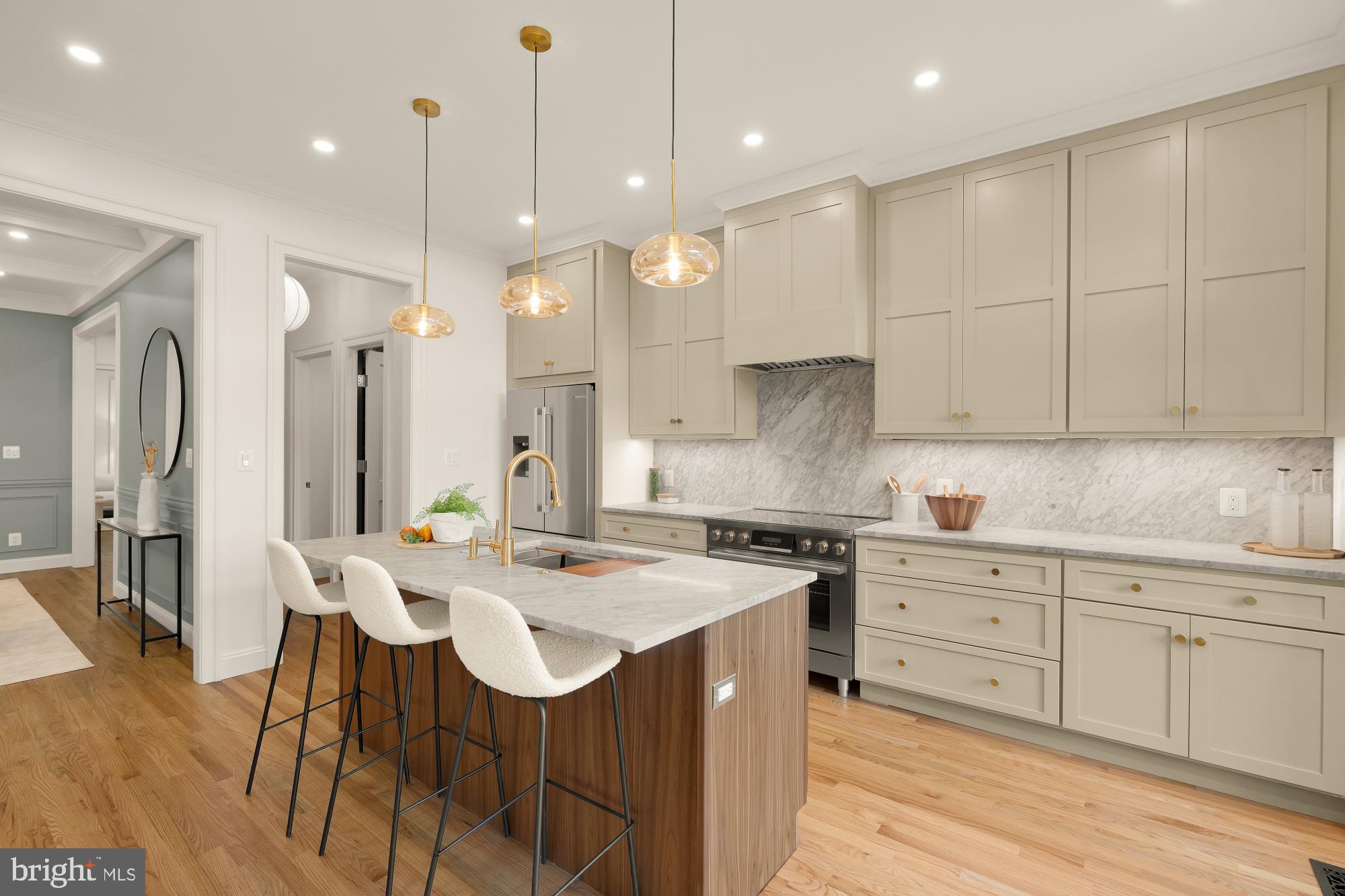 MOUNT PLEASANT - Residential