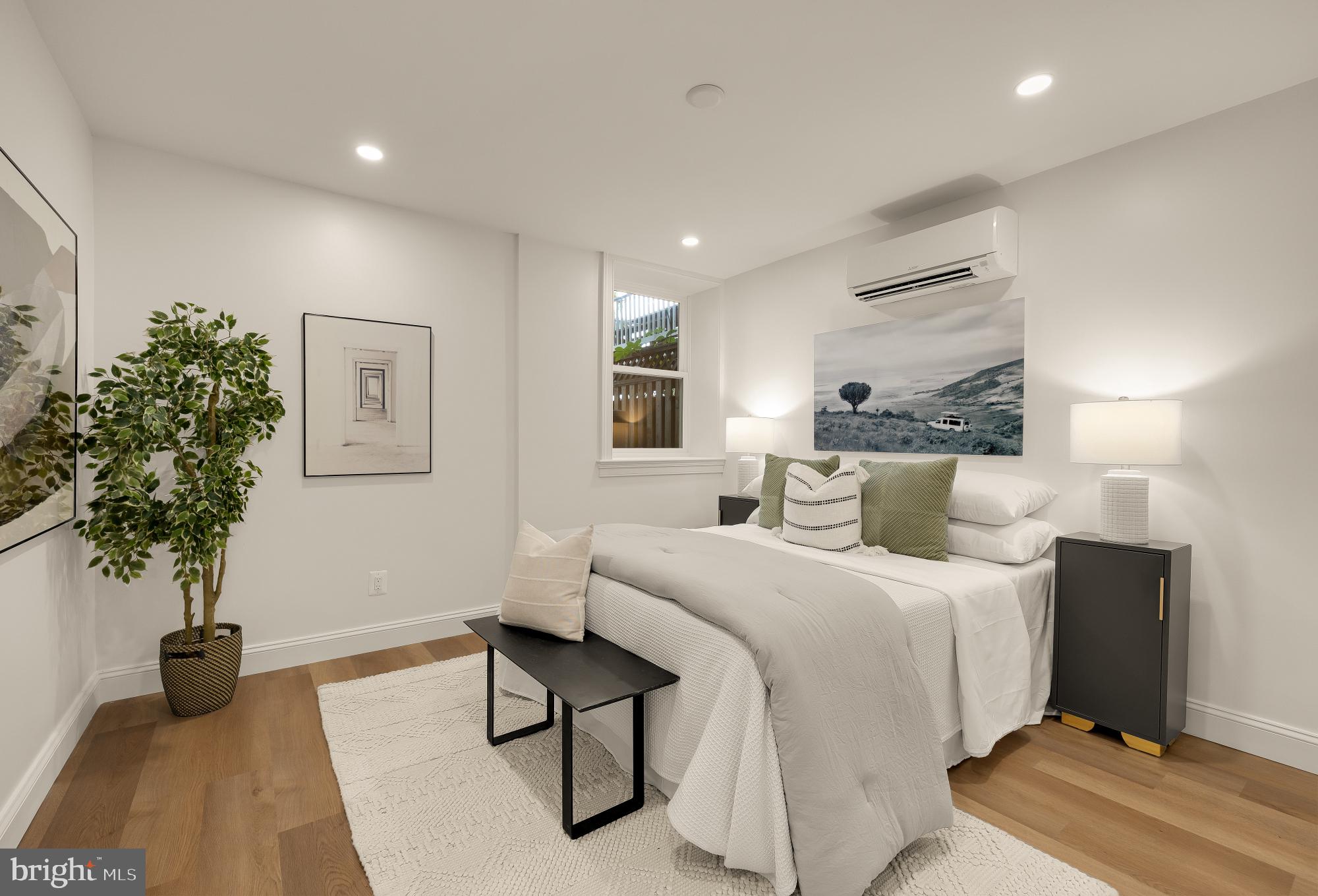MOUNT PLEASANT - Residential