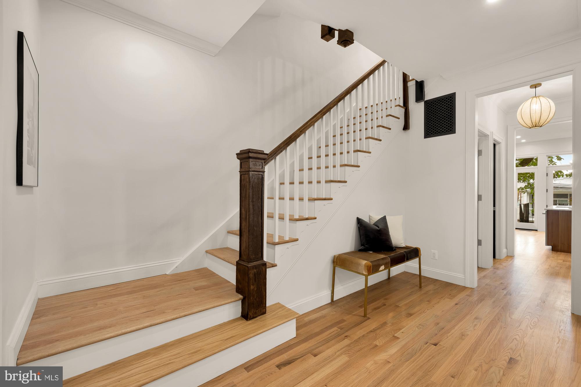 MOUNT PLEASANT - Residential