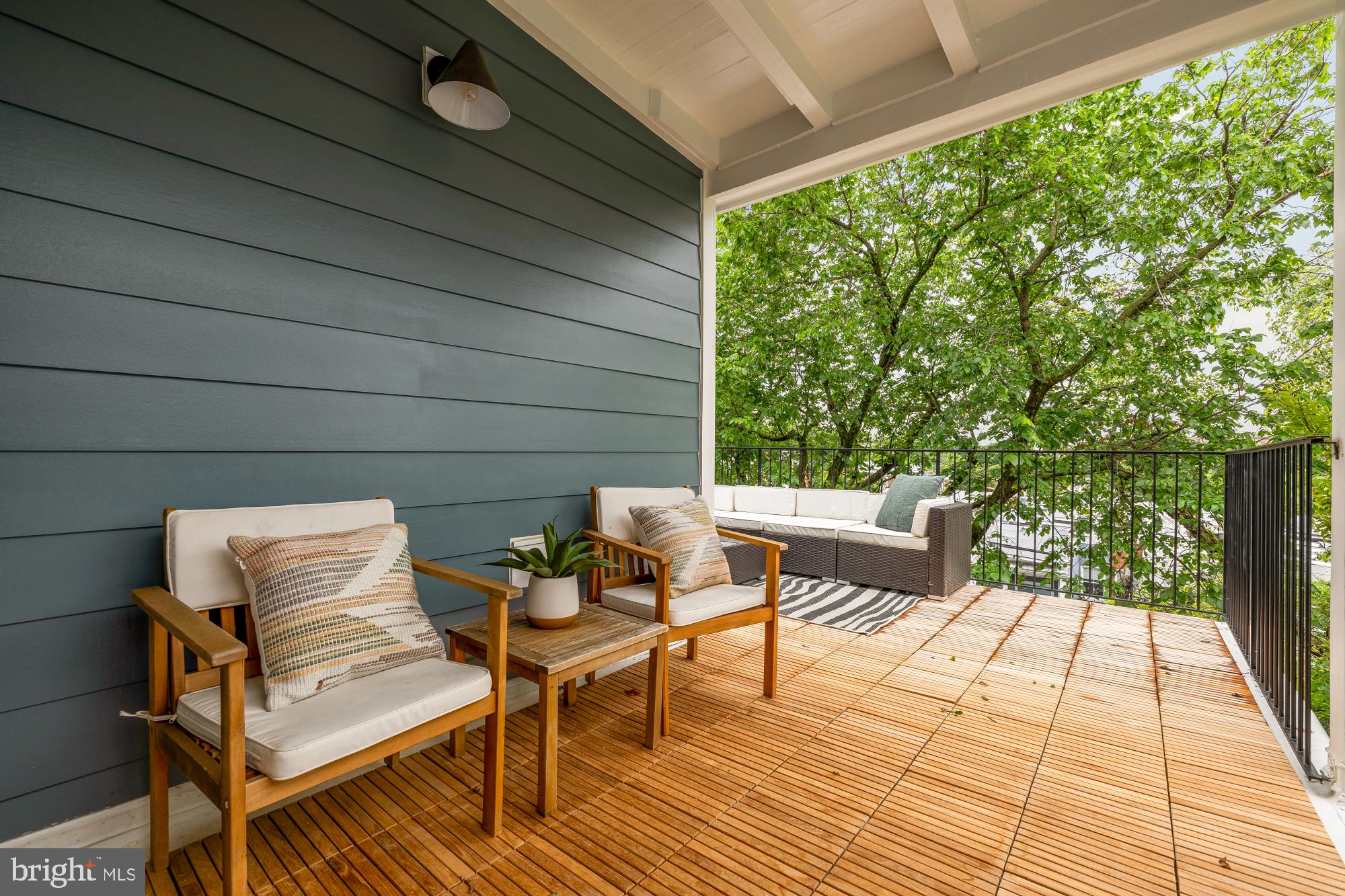 MOUNT PLEASANT - Residential