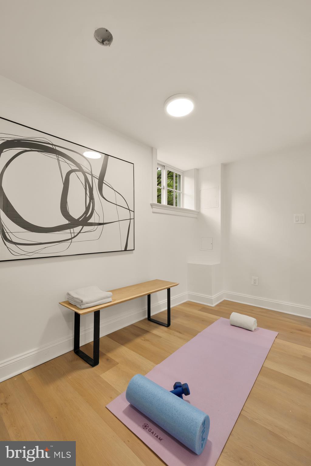 MOUNT PLEASANT - Residential