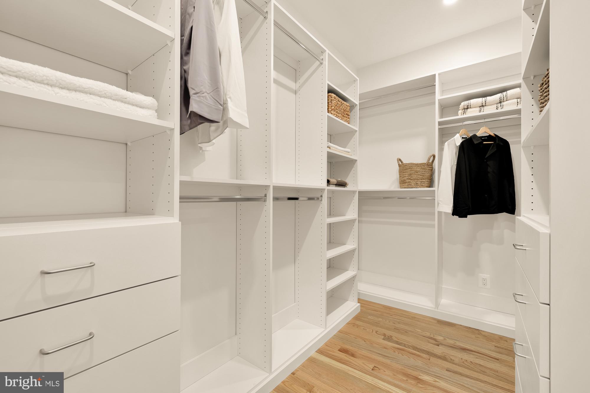 MOUNT PLEASANT - Residential