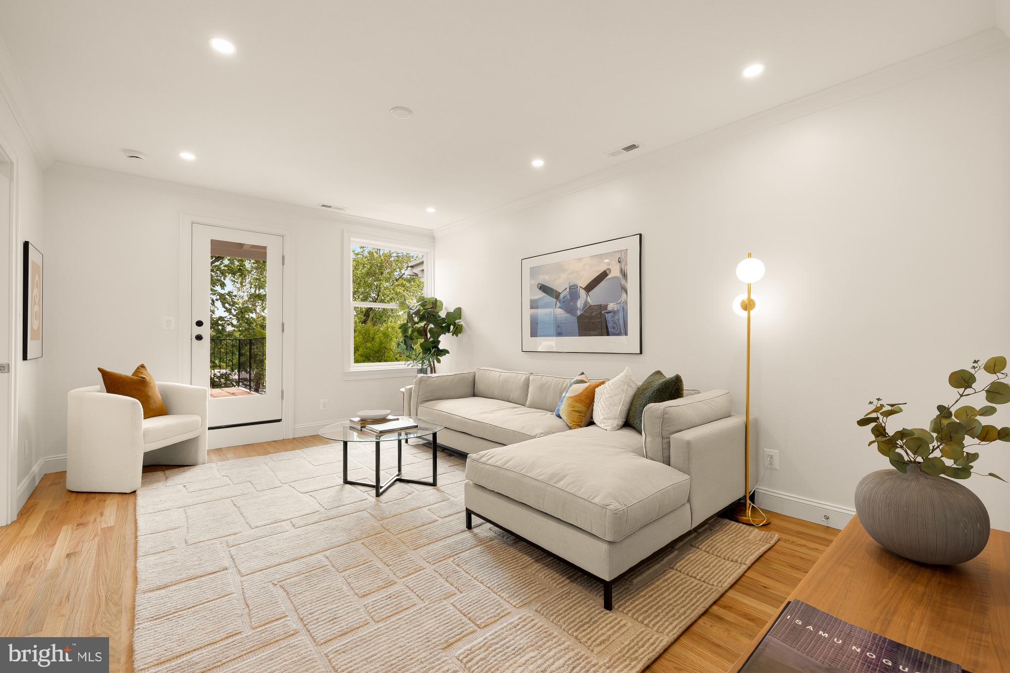 MOUNT PLEASANT - Residential