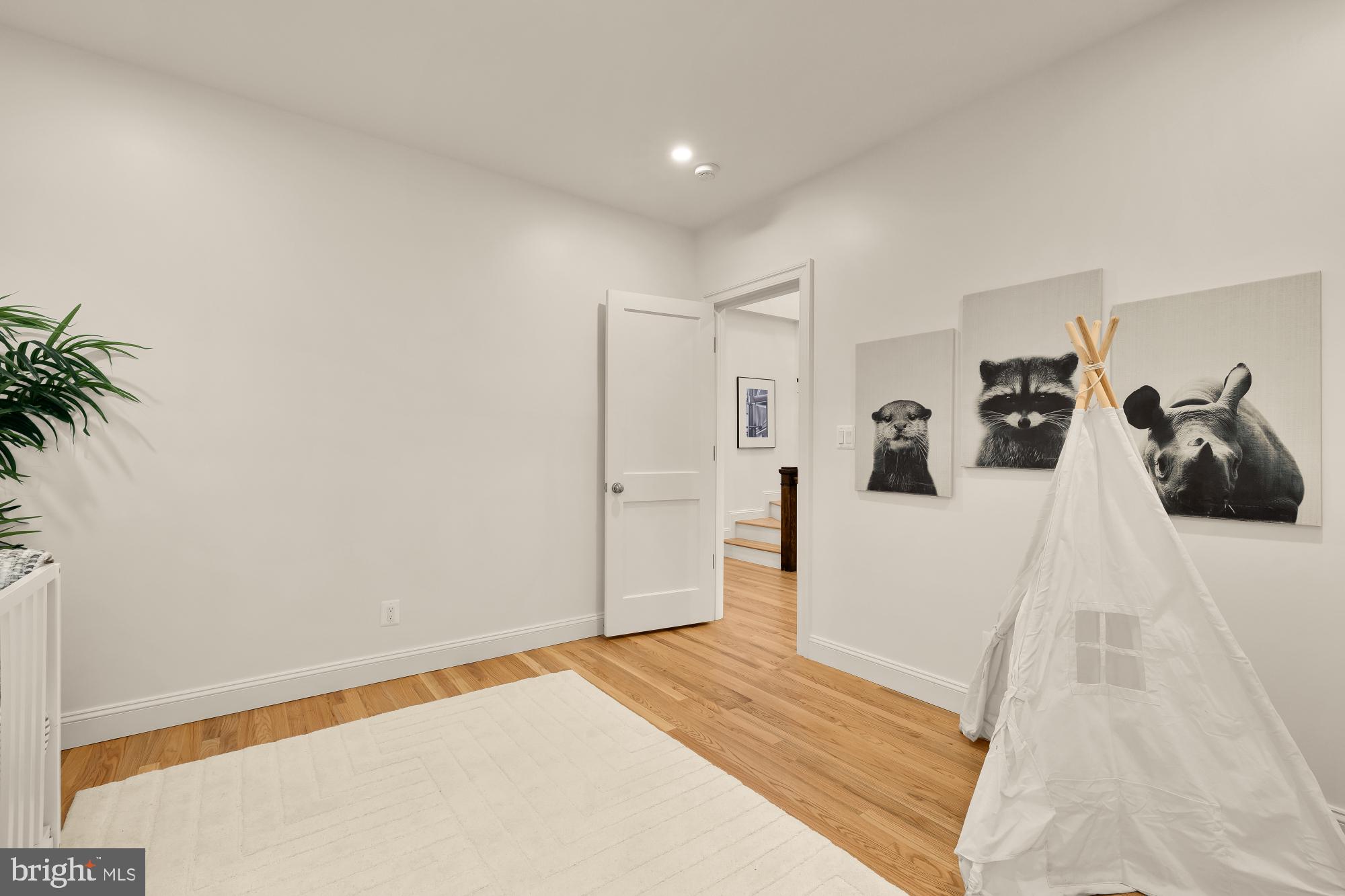 MOUNT PLEASANT - Residential