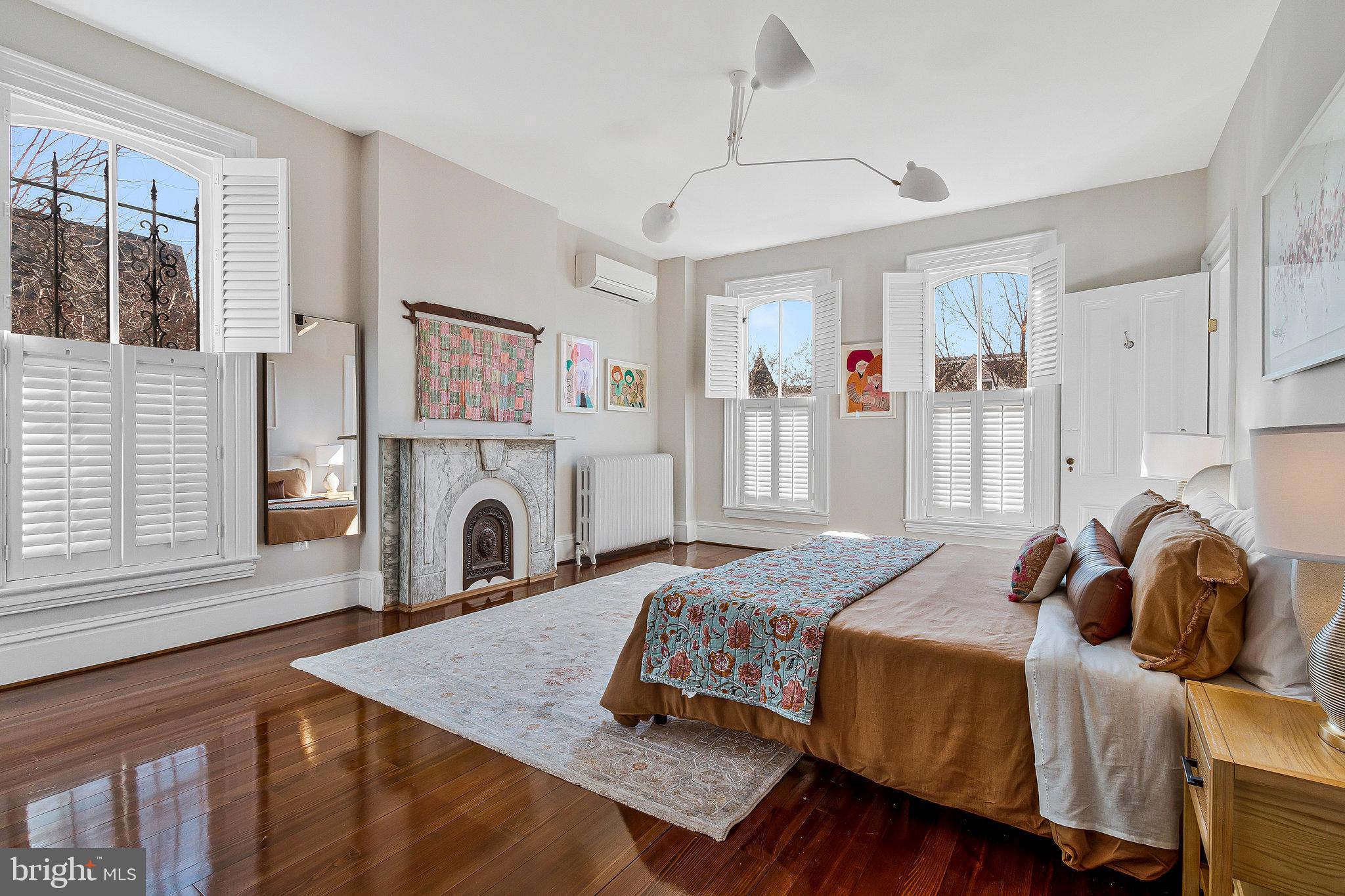 LEDROIT PARK - Residential Income
