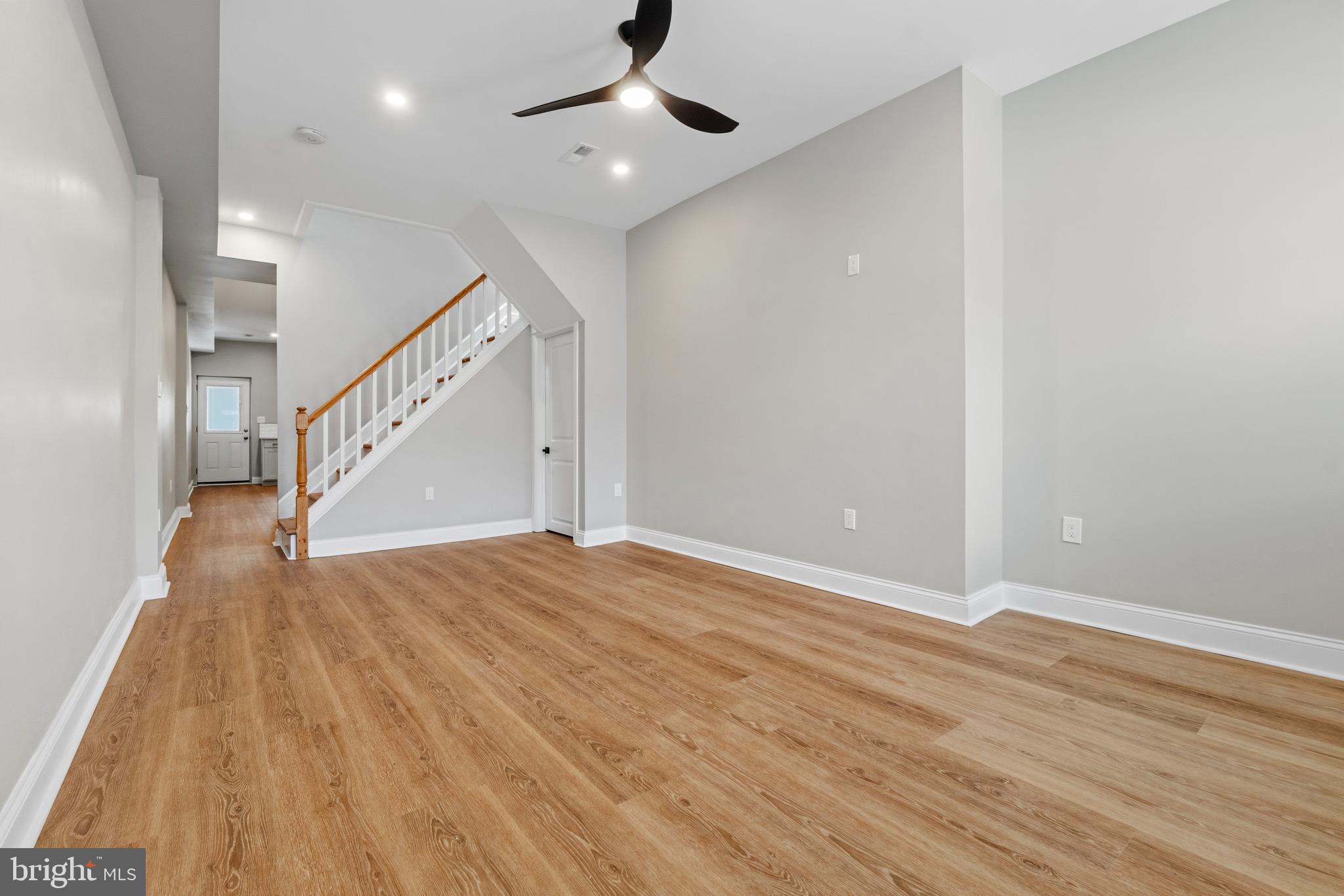 OLIVER - Residential