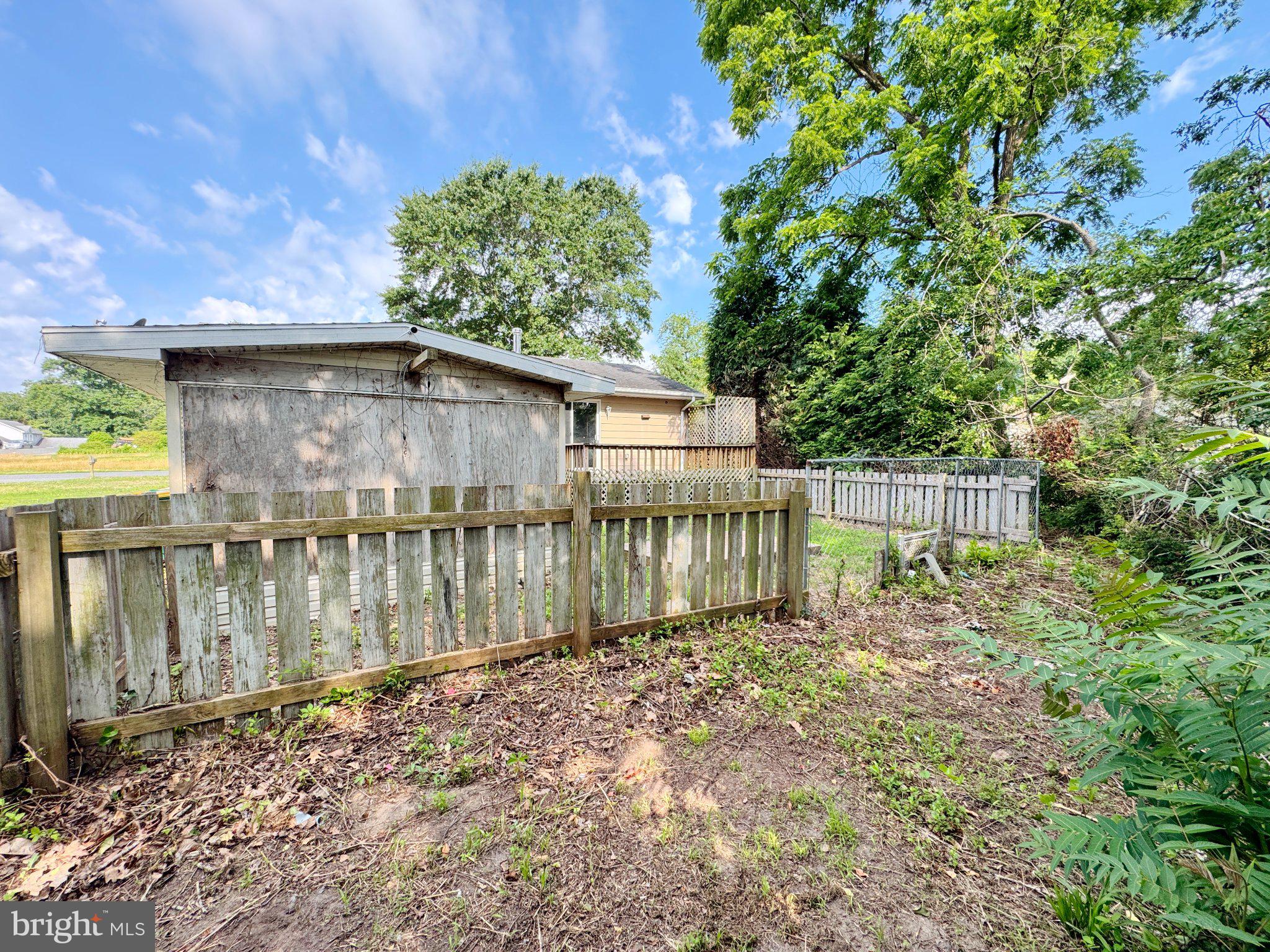 HIDDEN ACRES - Residential