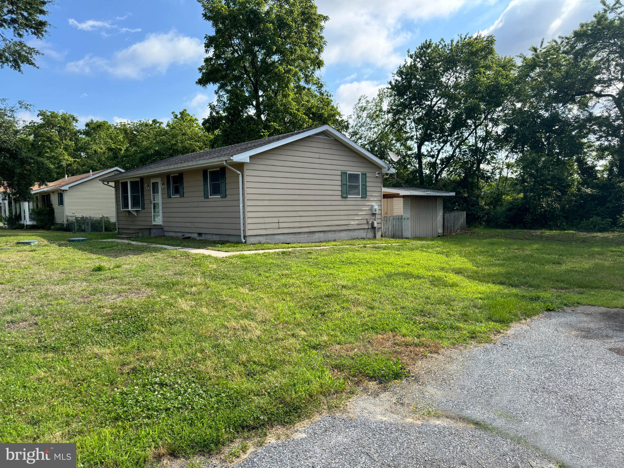 HIDDEN ACRES - Residential