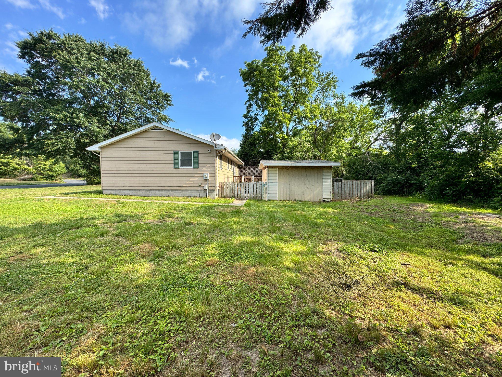 HIDDEN ACRES - Residential