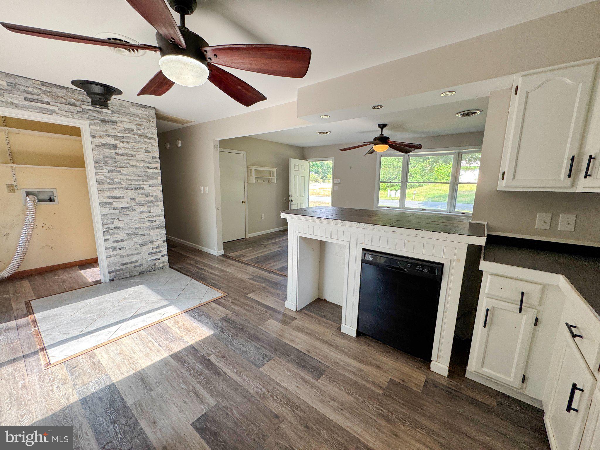HIDDEN ACRES - Residential