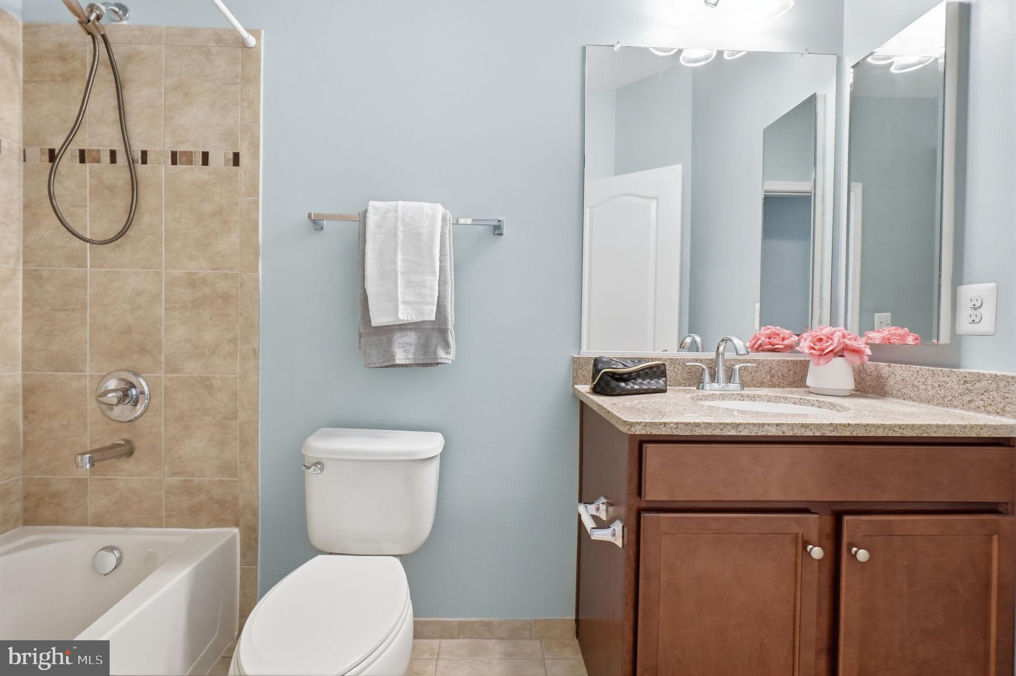 MERCER PARK CONDOMINIUM - Residential