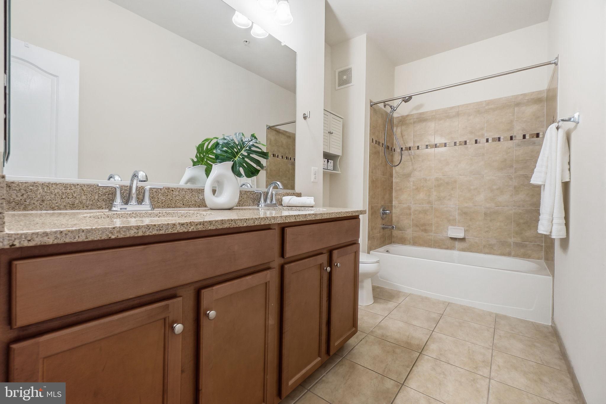 MERCER PARK CONDOMINIUM - Residential