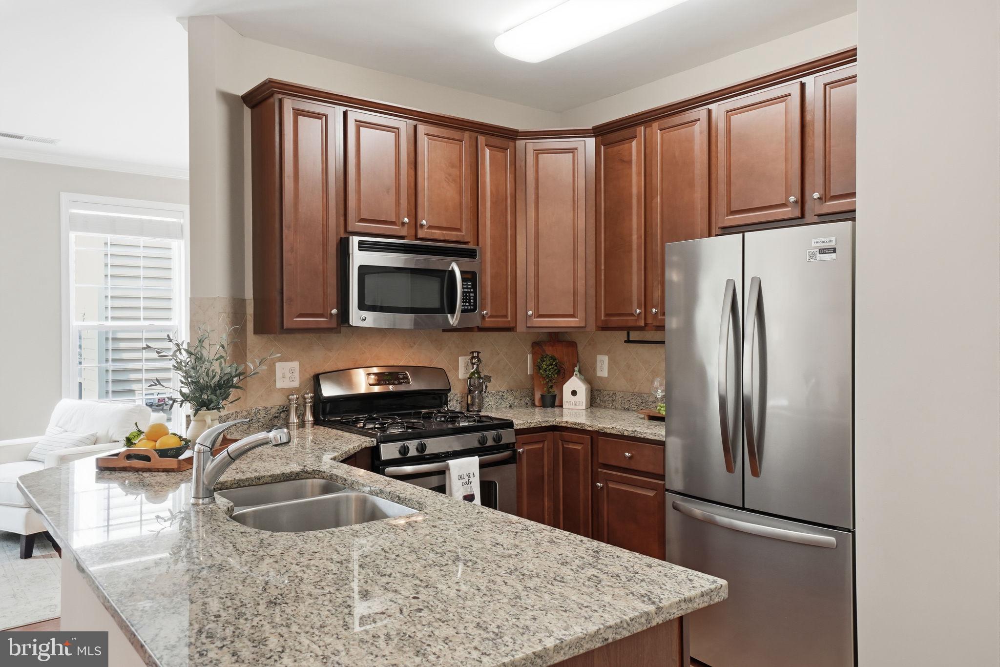 MERCER PARK CONDOMINIUM - Residential