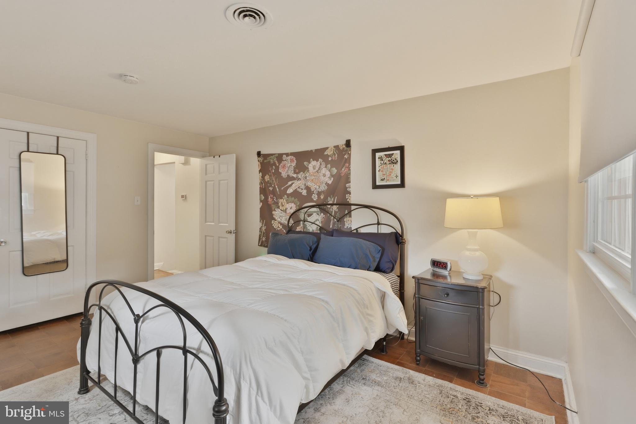 YARDLEY COMMONS - Residential