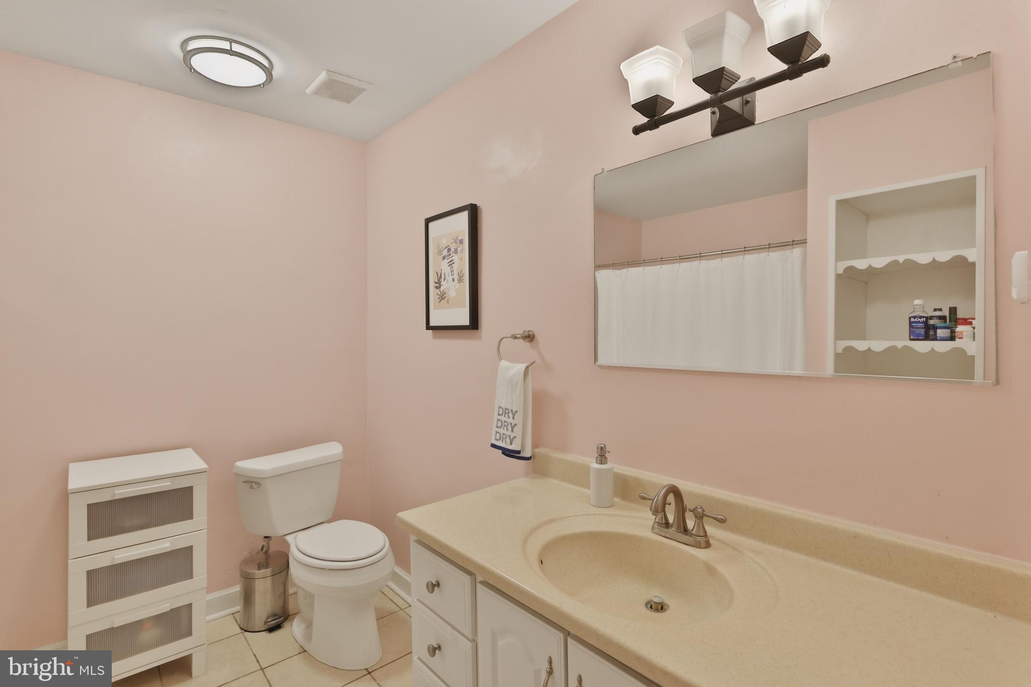 YARDLEY COMMONS - Residential