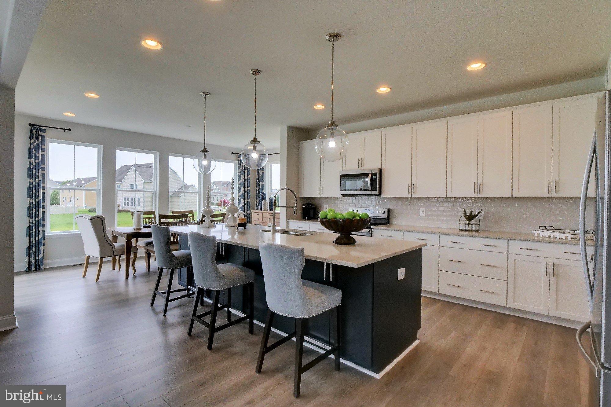 BROOKFIELD - Residential