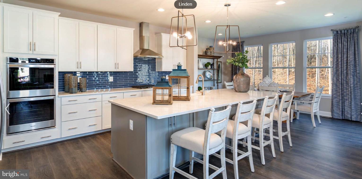 BROOKFIELD - Residential