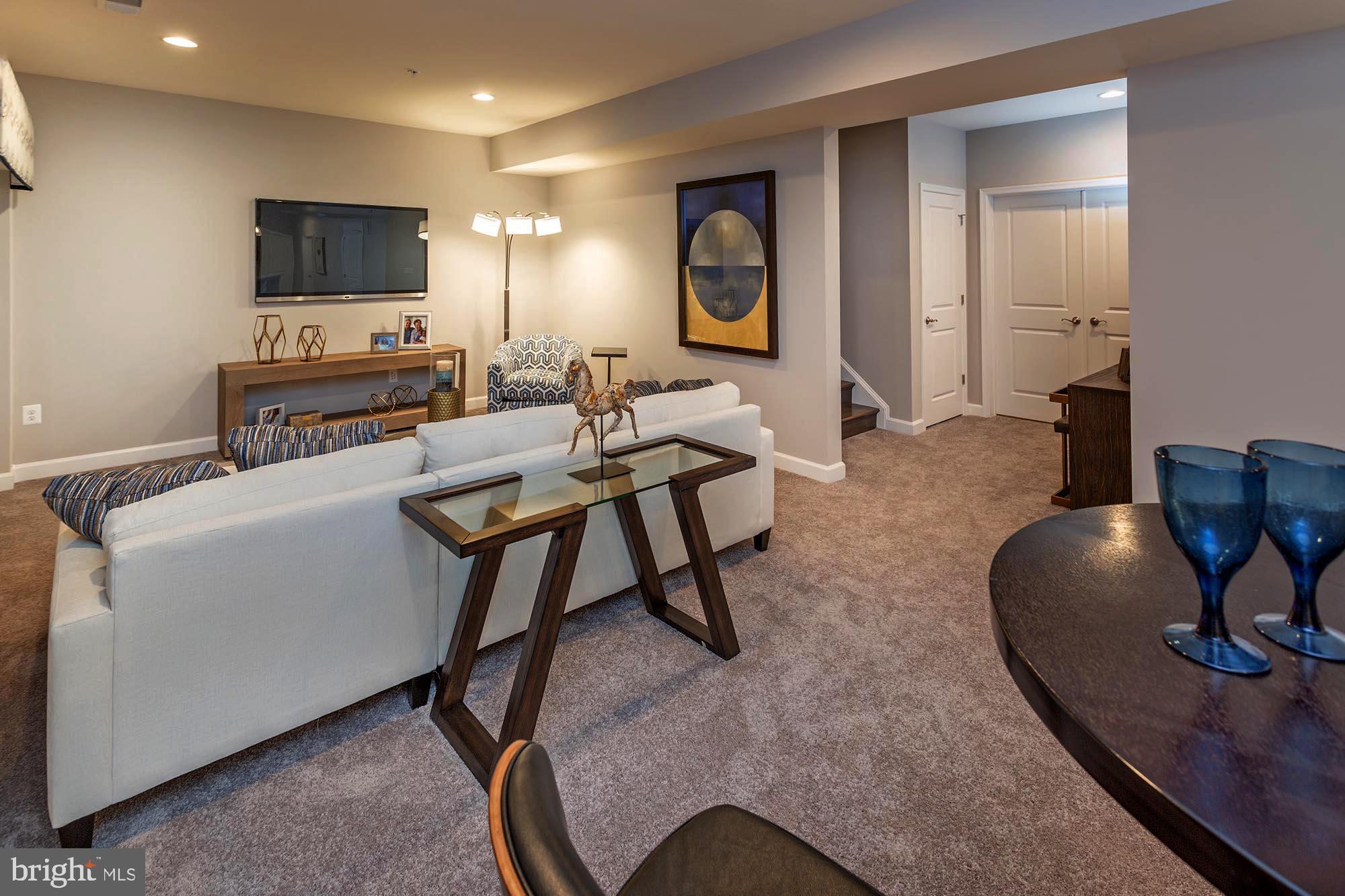 BROOKFIELD - Residential