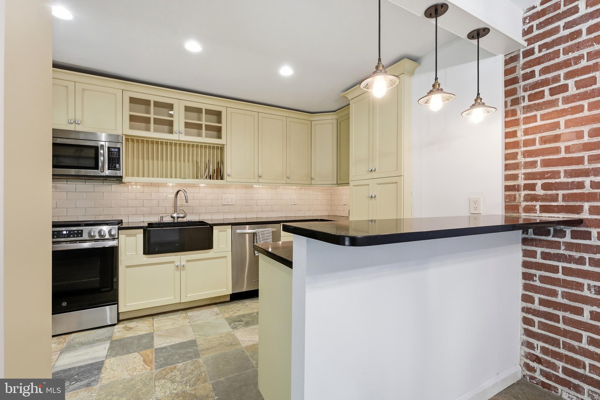 WHITEMARSH VILLAGE - Residential