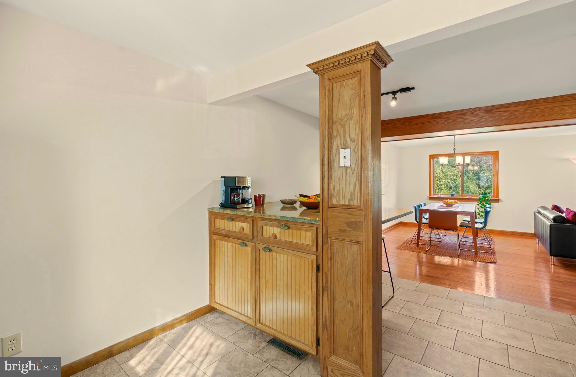 WALKERS CHOICE - Residential