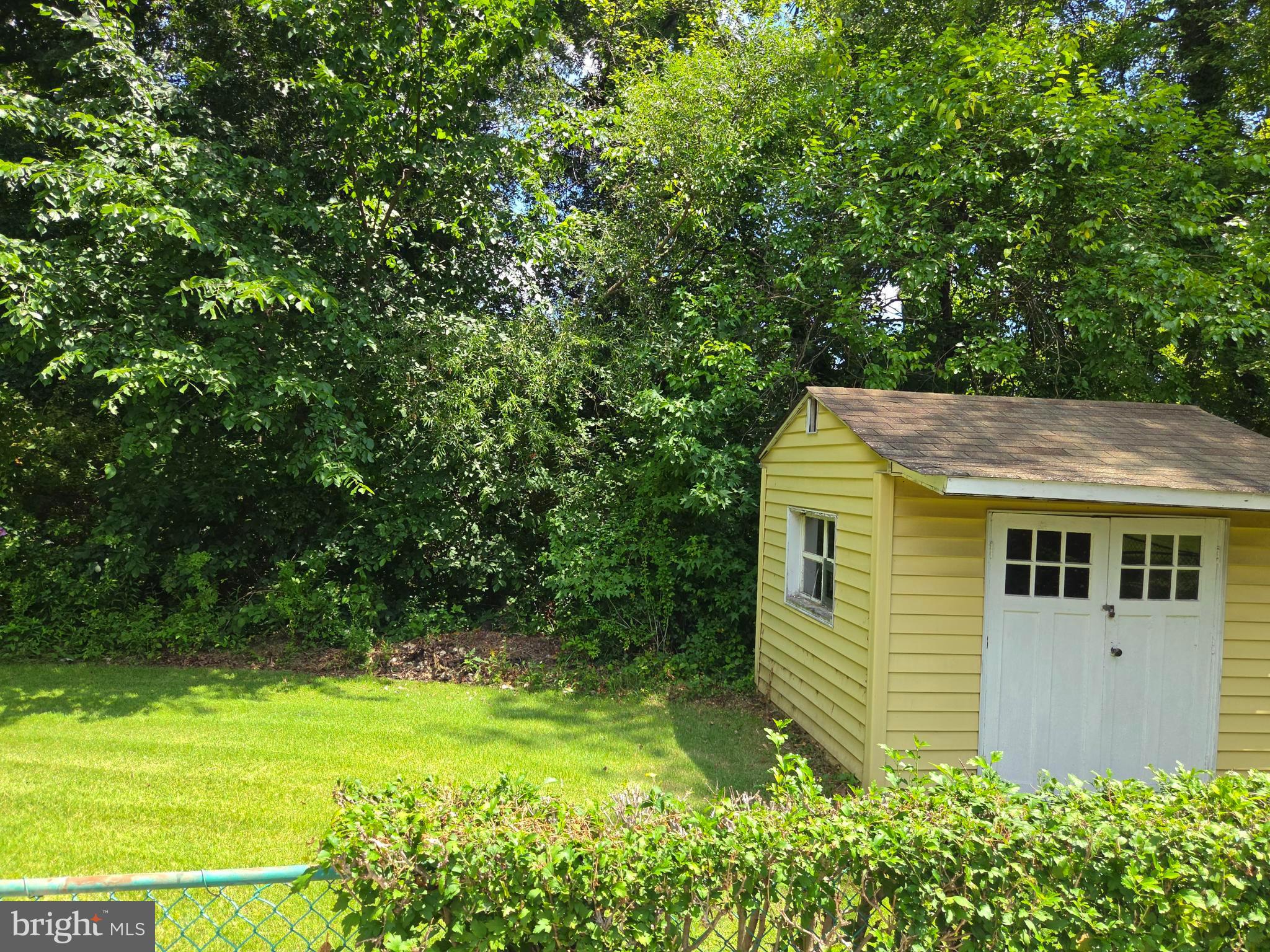 BOWLEYS QUARTERS - Residential