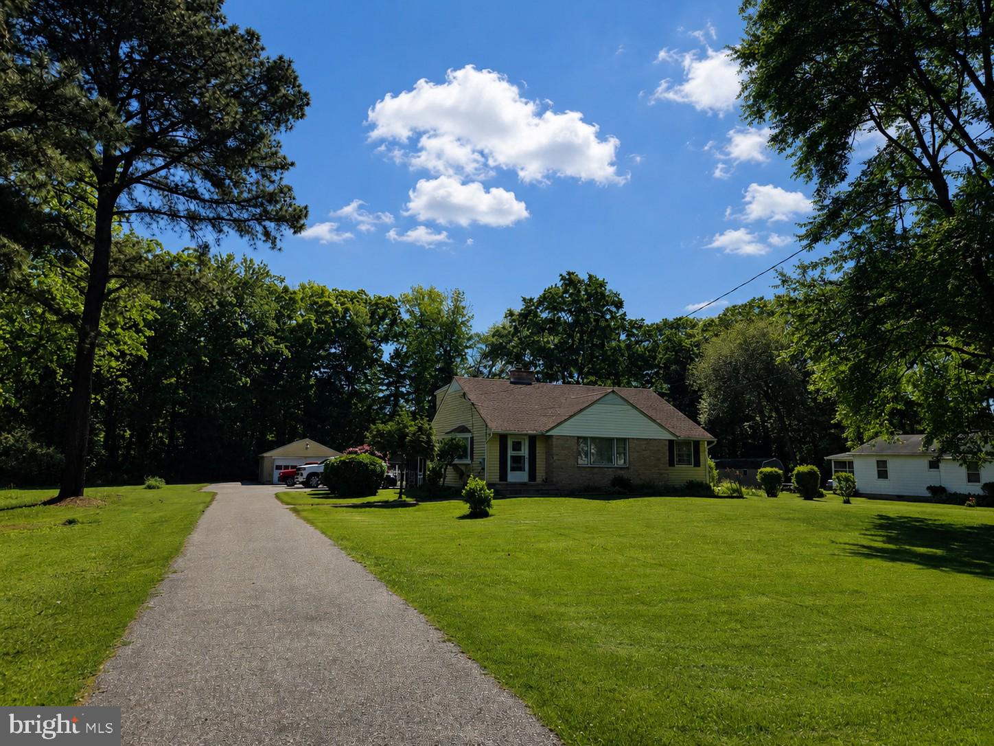 BOWLEYS QUARTERS - Residential