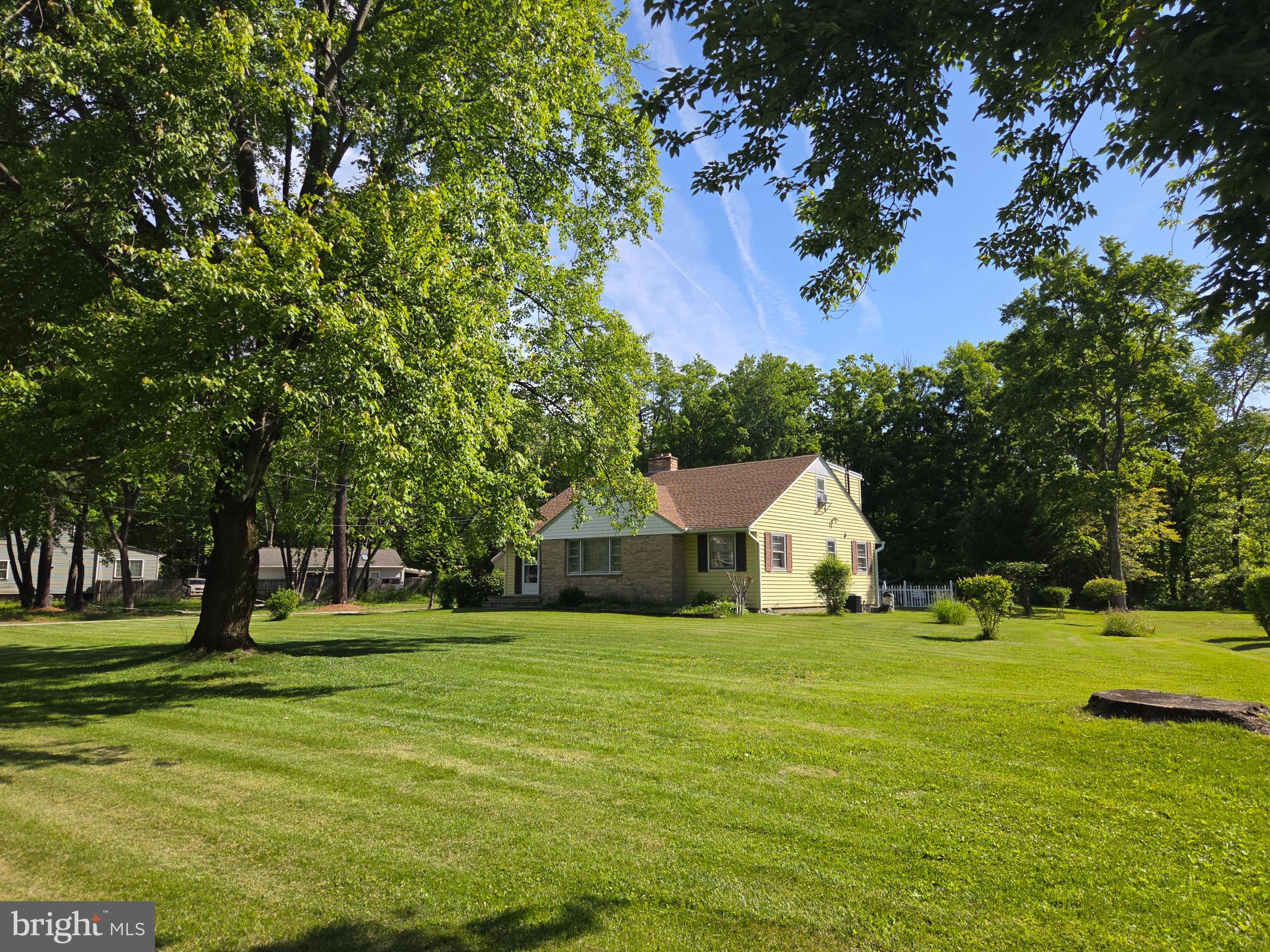 BOWLEYS QUARTERS - Residential