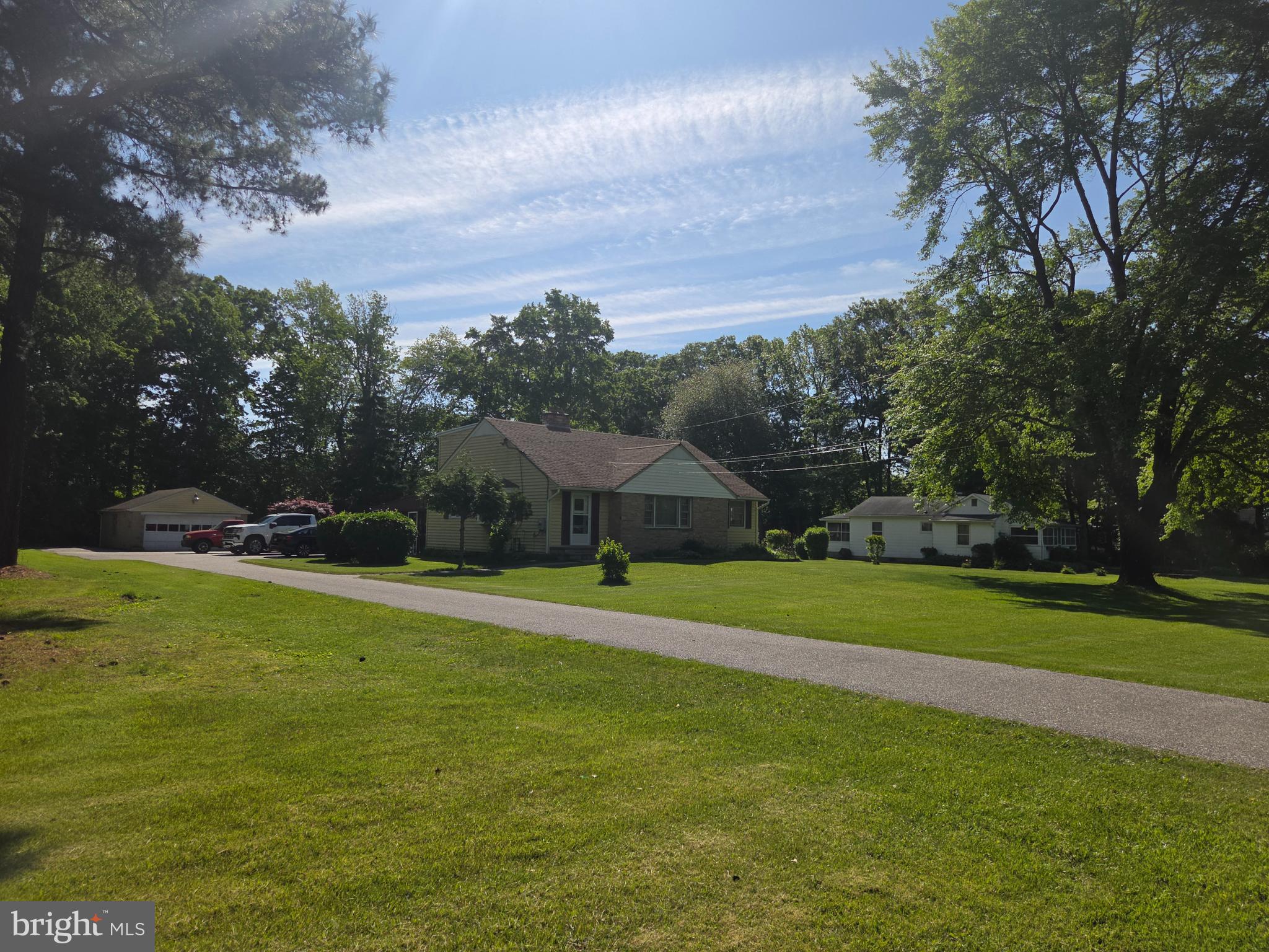 BOWLEYS QUARTERS - Residential