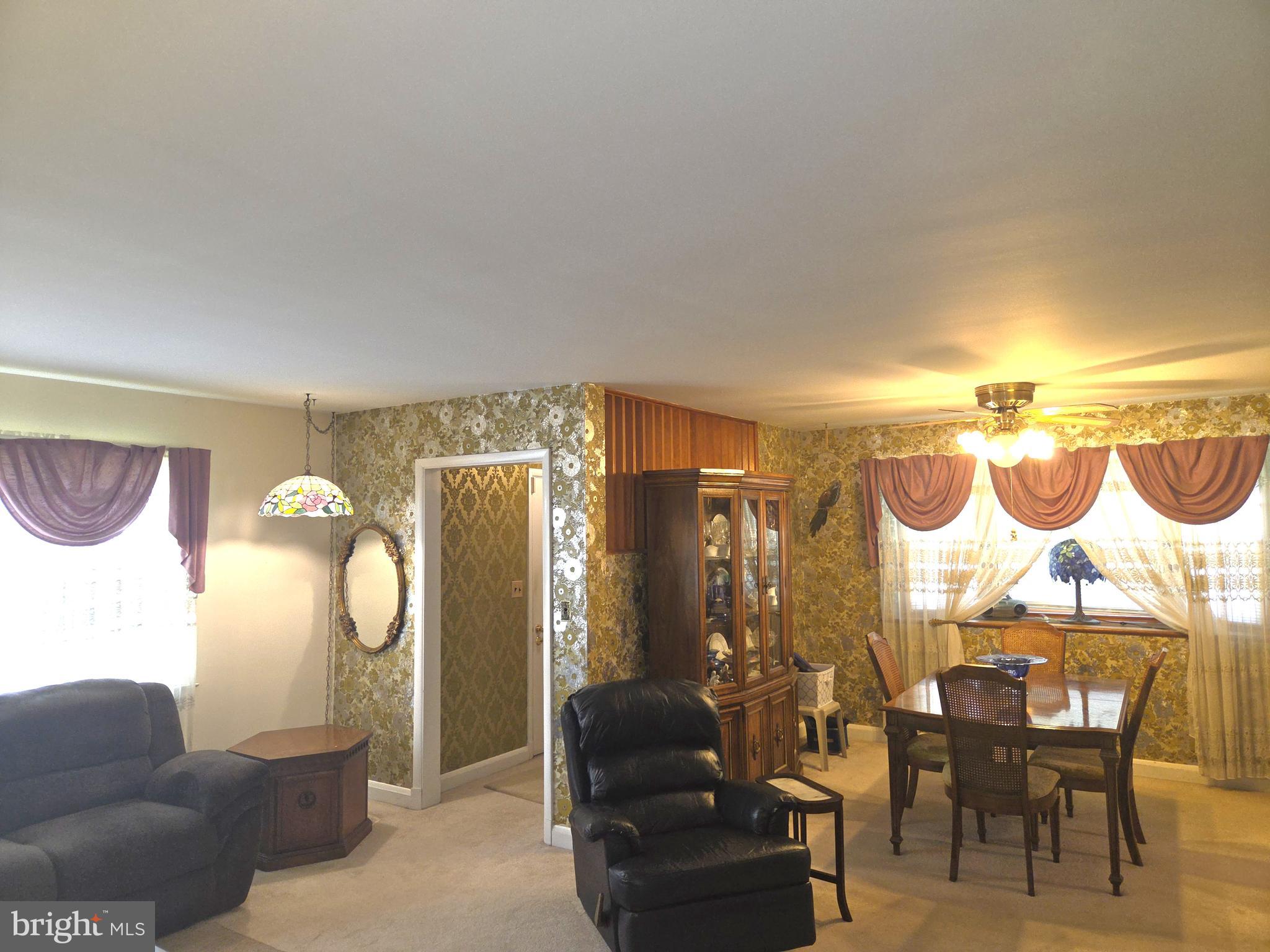 BOWLEYS QUARTERS - Residential