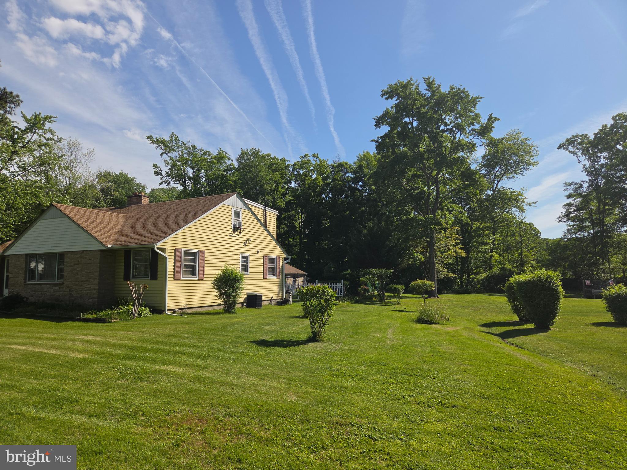 BOWLEYS QUARTERS - Residential